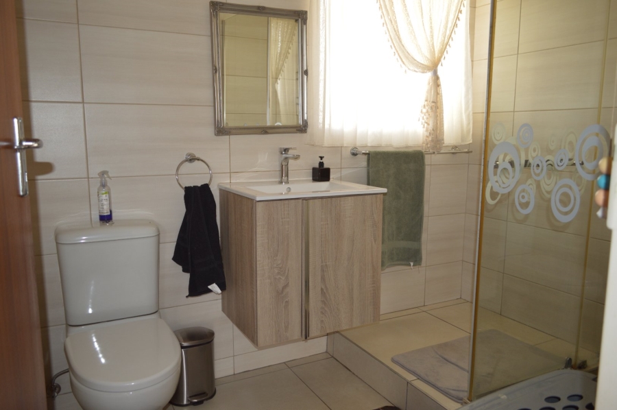 4 Bedroom Property for Sale in Stilfontein Ext 4 North West